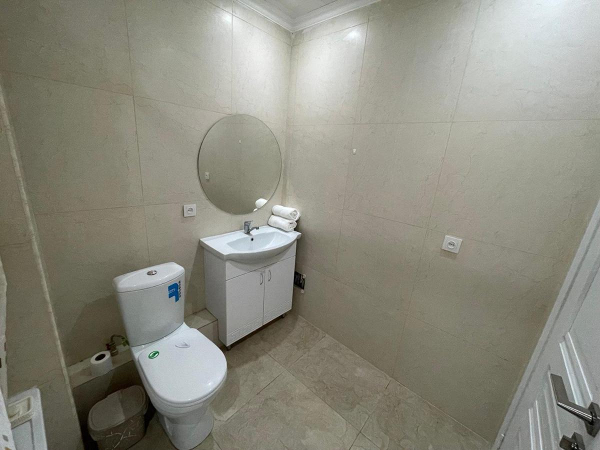 Apartment In Ałma Ata Zewnętrze zdjęcie