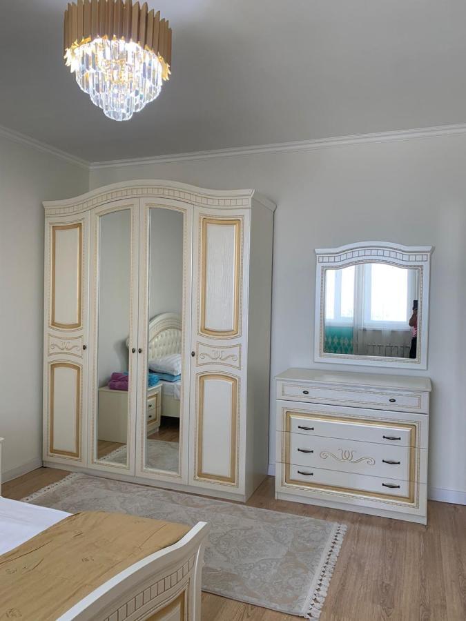 Apartment In Ałma Ata Zewnętrze zdjęcie